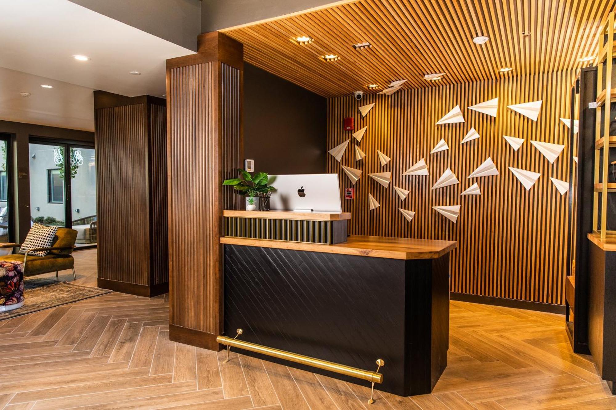 Отель Voco The Darwin - Atlanta Midtown By Ihg Экстерьер фото